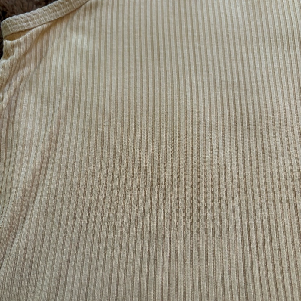 Double Zero Tan Ribbed Tank Top - Picture 3 of 3
